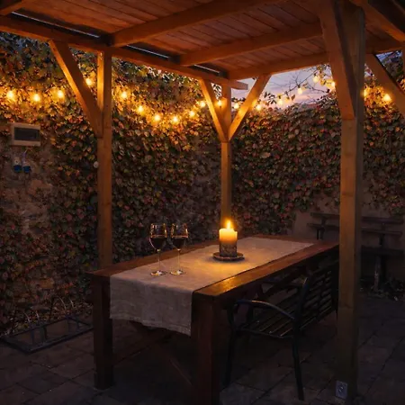 Weinschlafwagen Campingplatz